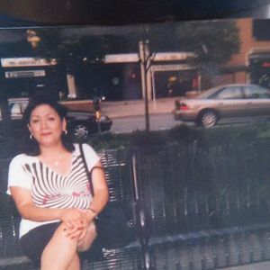 Meet your Posher, Gloria